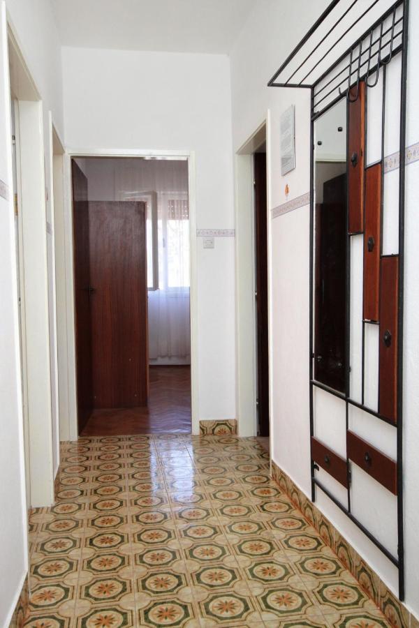 Apartments For Families With Children Privlaka, Zadar - 5747 Ngoại thất bức ảnh