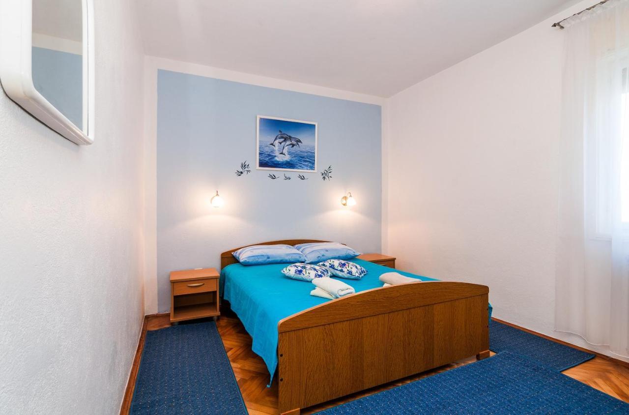 Apartments For Families With Children Privlaka, Zadar - 5747 Ngoại thất bức ảnh
