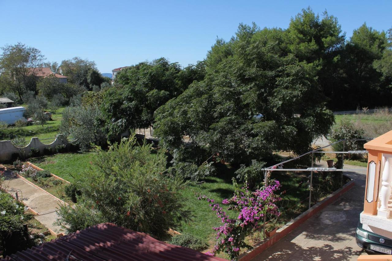 Apartments For Families With Children Privlaka, Zadar - 5747 Ngoại thất bức ảnh