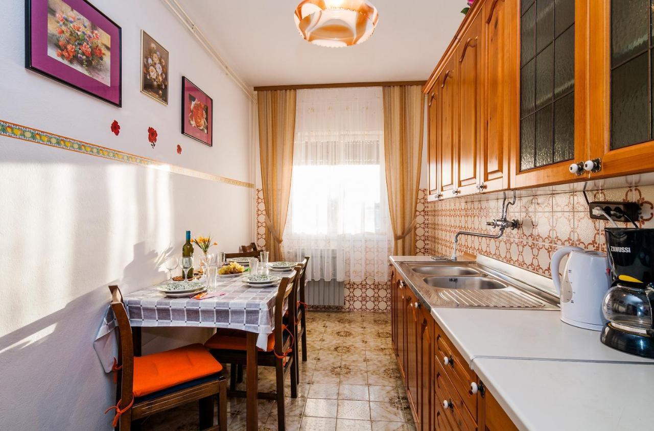 Apartments For Families With Children Privlaka, Zadar - 5747 Ngoại thất bức ảnh